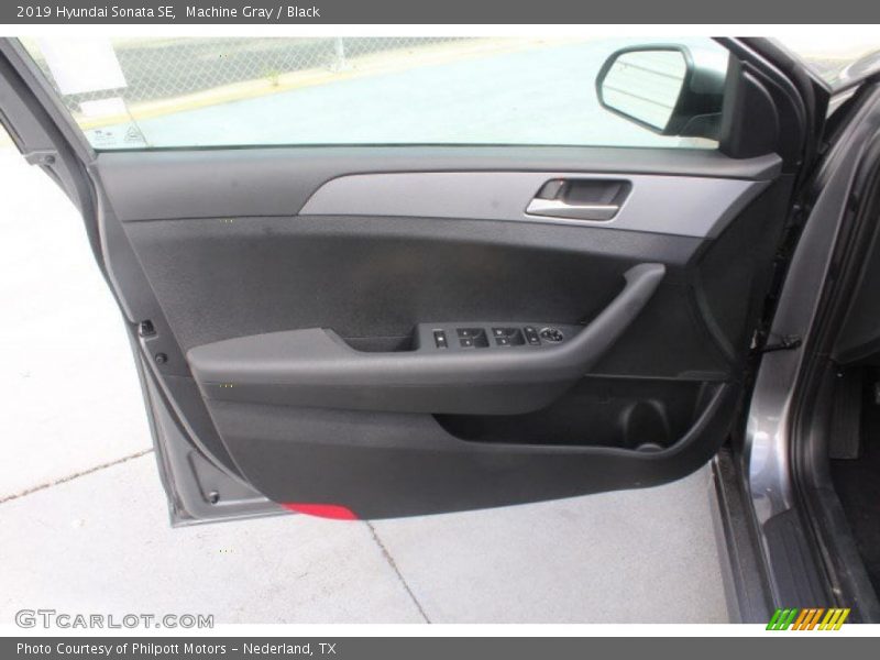 Machine Gray / Black 2019 Hyundai Sonata SE