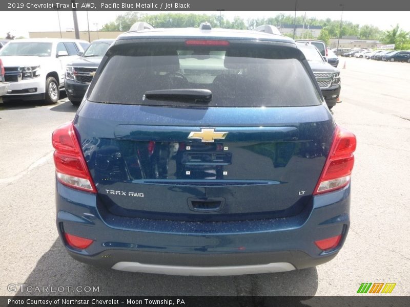 Pacific Blue Metallic / Jet Black 2019 Chevrolet Trax LT AWD