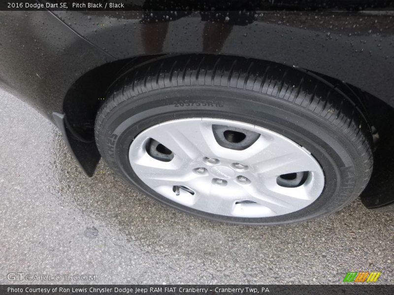 Pitch Black / Black 2016 Dodge Dart SE