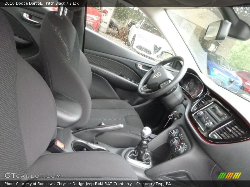 Pitch Black / Black 2016 Dodge Dart SE