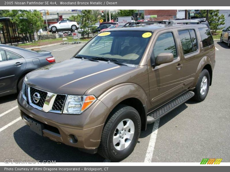 Woodland Bronze Metallic / Desert 2005 Nissan Pathfinder SE 4x4
