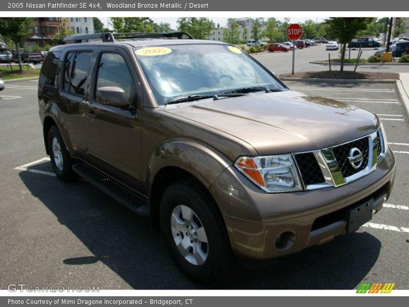 Woodland Bronze Metallic / Desert 2005 Nissan Pathfinder SE 4x4
