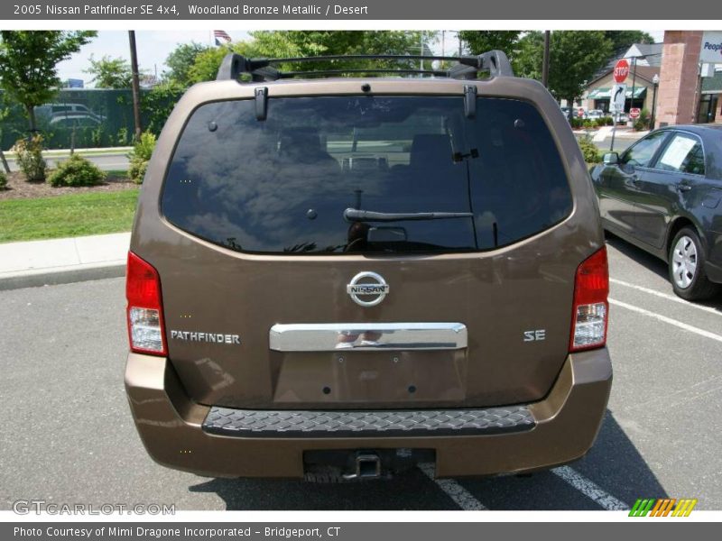 Woodland Bronze Metallic / Desert 2005 Nissan Pathfinder SE 4x4