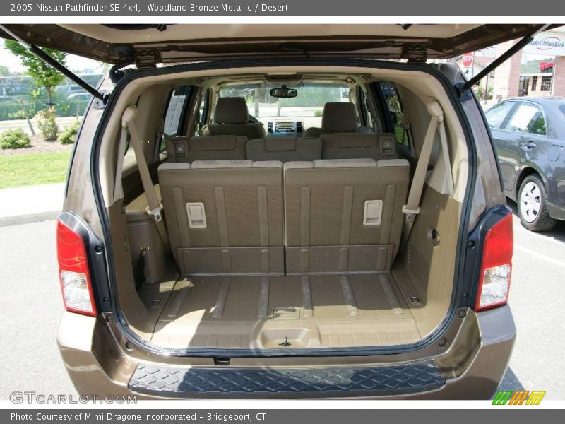 Woodland Bronze Metallic / Desert 2005 Nissan Pathfinder SE 4x4