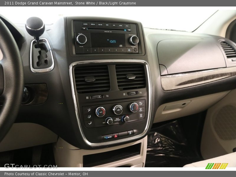 Stone White / Black/Light Graystone 2011 Dodge Grand Caravan Mainstreet