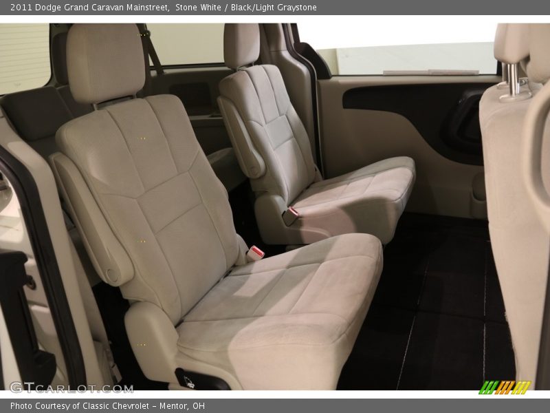 Stone White / Black/Light Graystone 2011 Dodge Grand Caravan Mainstreet