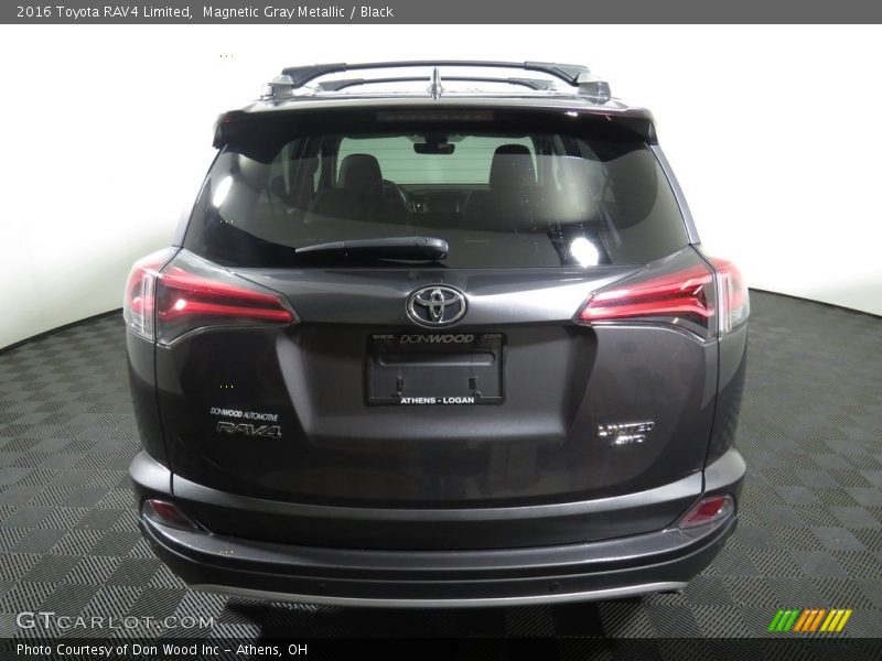 Magnetic Gray Metallic / Black 2016 Toyota RAV4 Limited