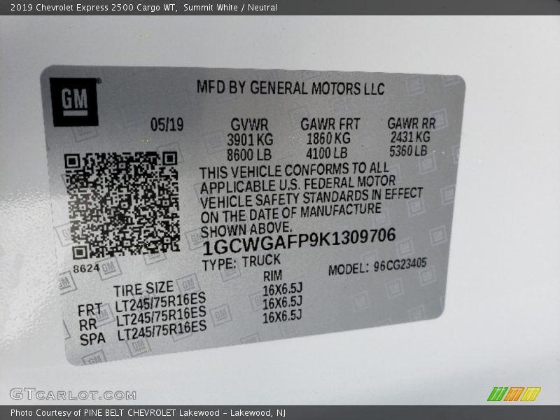 Summit White / Neutral 2019 Chevrolet Express 2500 Cargo WT