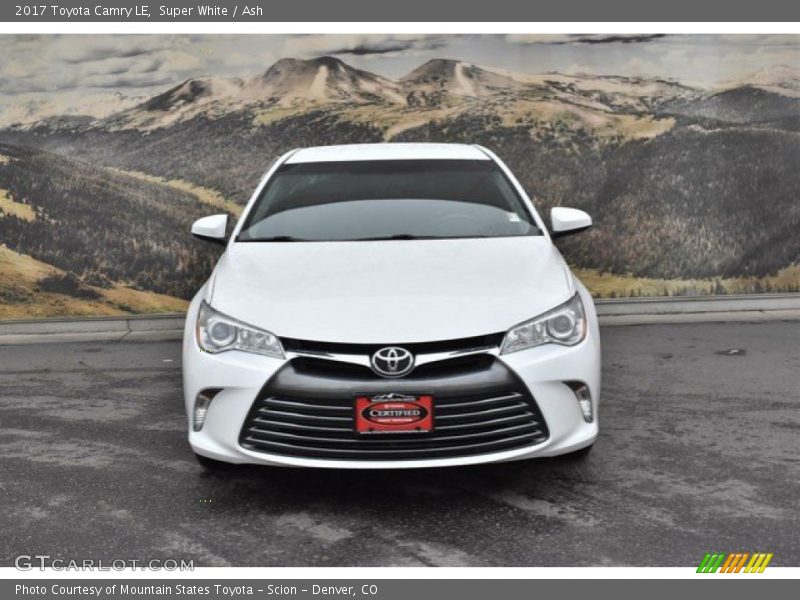 Super White / Ash 2017 Toyota Camry LE