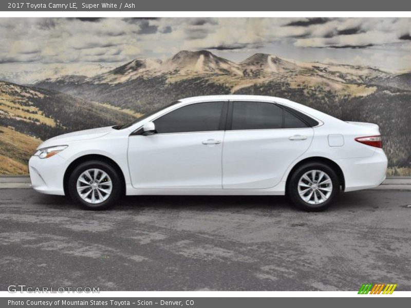 Super White / Ash 2017 Toyota Camry LE