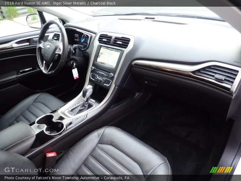 Ingot Silver Metallic / Charcoal Black 2016 Ford Fusion SE AWD
