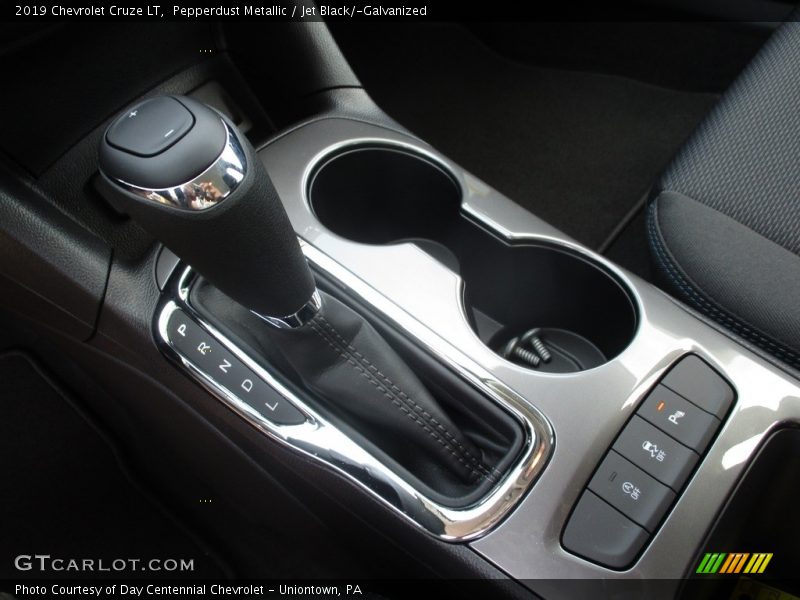 Pepperdust Metallic / Jet Black/­Galvanized 2019 Chevrolet Cruze LT