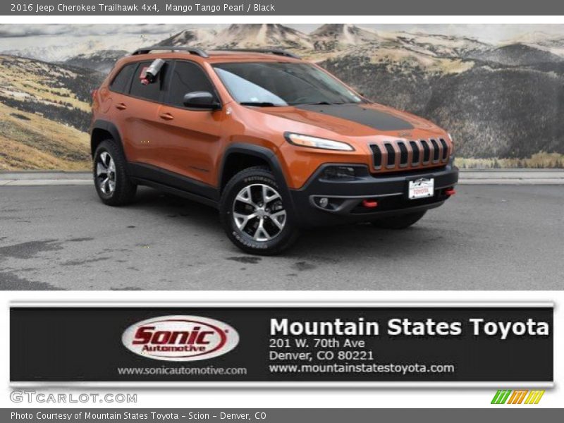 Mango Tango Pearl / Black 2016 Jeep Cherokee Trailhawk 4x4