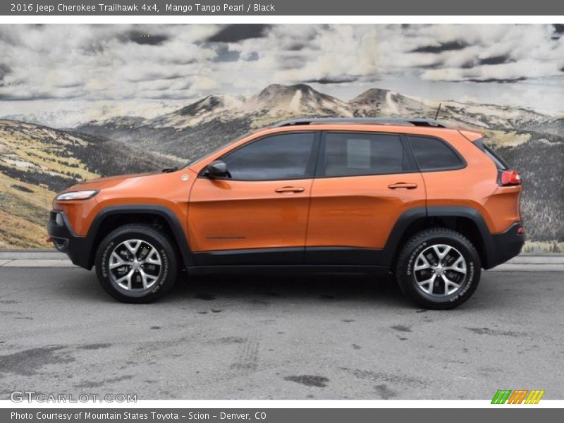 Mango Tango Pearl / Black 2016 Jeep Cherokee Trailhawk 4x4