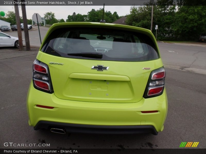 Shock / Jet Black 2019 Chevrolet Sonic Premier Hatchback