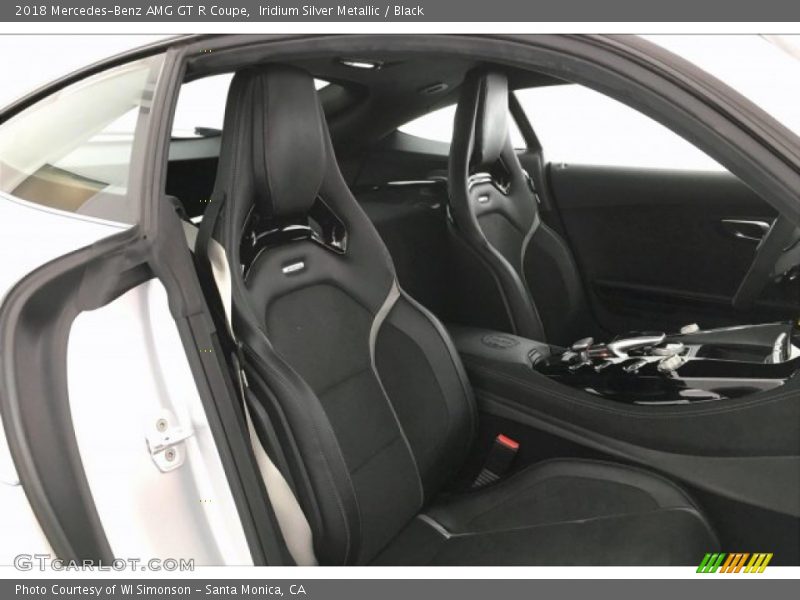 Iridium Silver Metallic / Black 2018 Mercedes-Benz AMG GT R Coupe