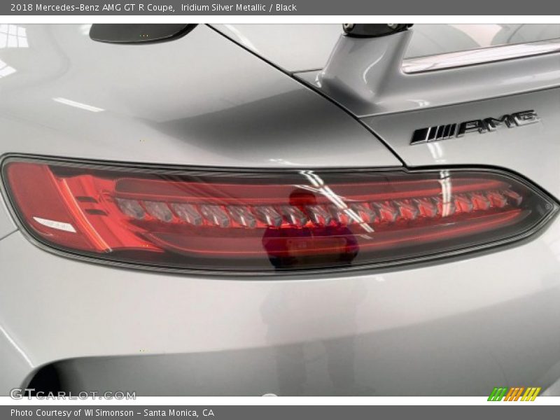 Iridium Silver Metallic / Black 2018 Mercedes-Benz AMG GT R Coupe