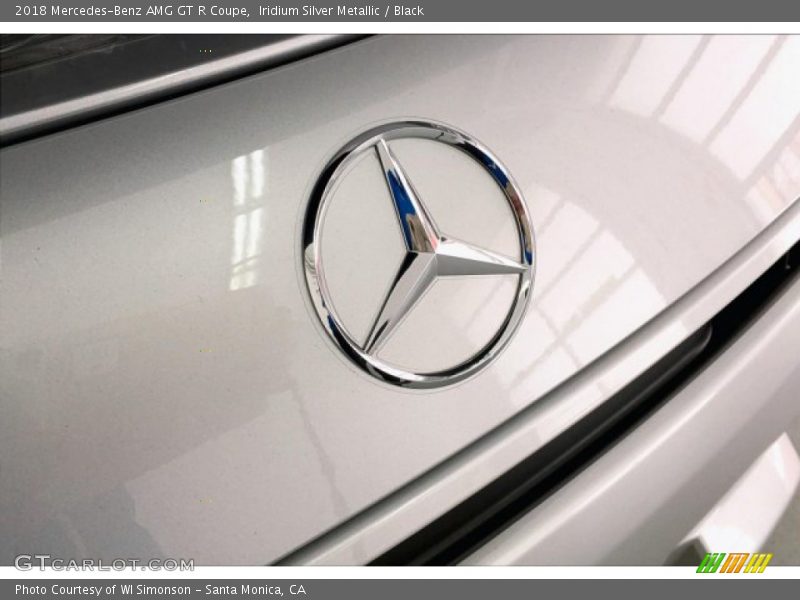 Iridium Silver Metallic / Black 2018 Mercedes-Benz AMG GT R Coupe