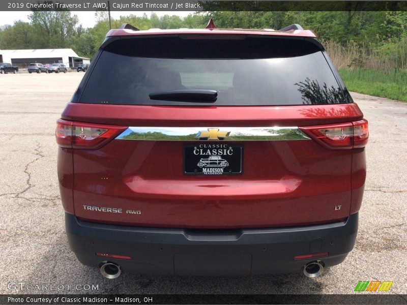 Cajun Red Tintcoat / Jet Black 2019 Chevrolet Traverse LT AWD