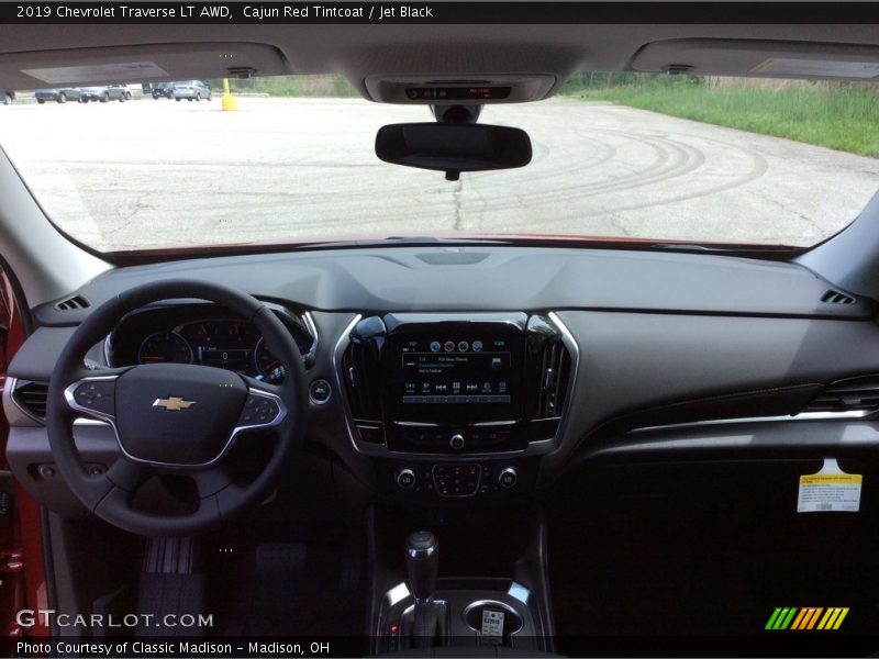 Cajun Red Tintcoat / Jet Black 2019 Chevrolet Traverse LT AWD