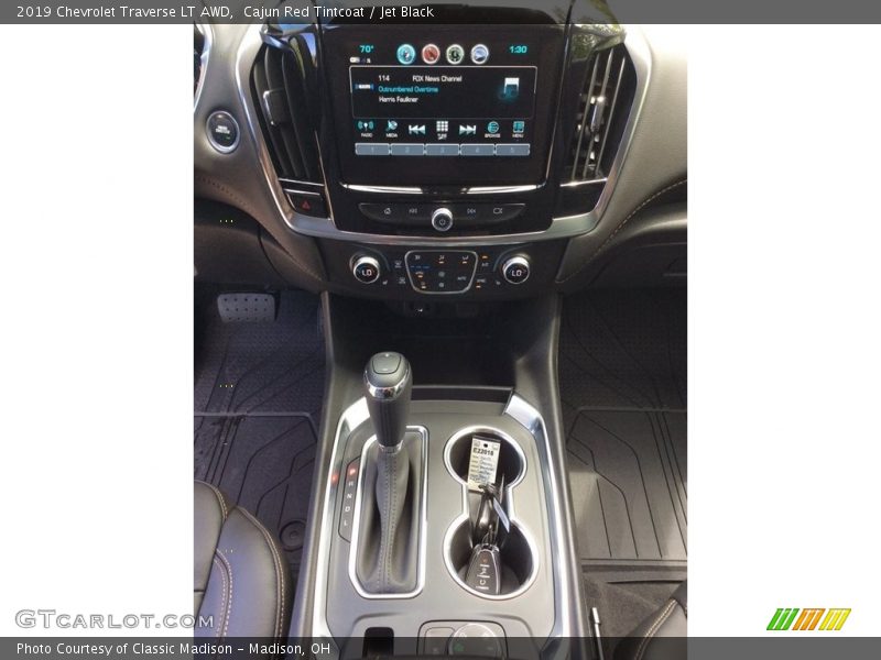 Cajun Red Tintcoat / Jet Black 2019 Chevrolet Traverse LT AWD