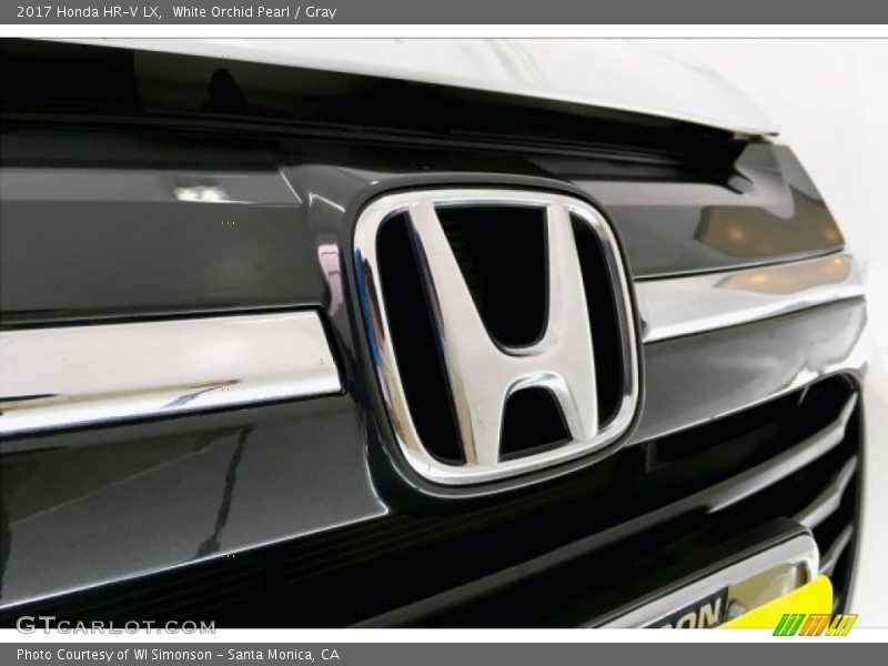 White Orchid Pearl / Gray 2017 Honda HR-V LX