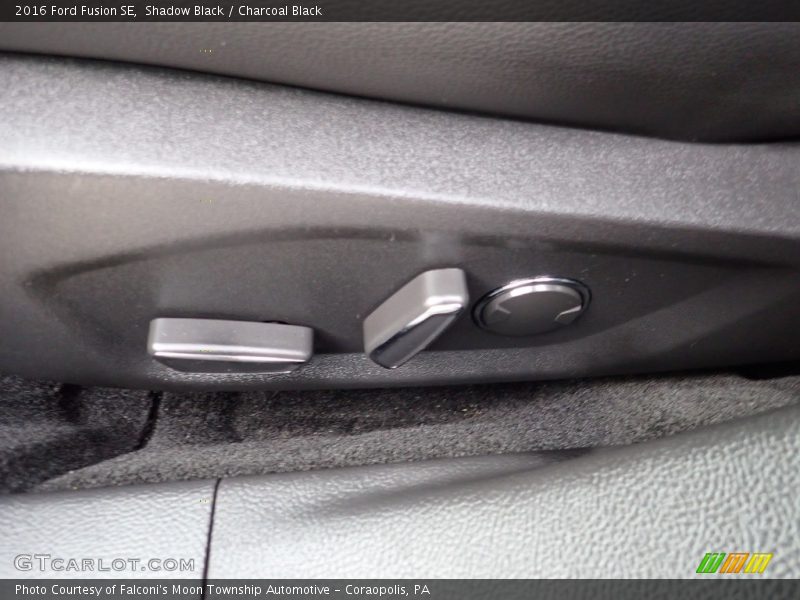 Shadow Black / Charcoal Black 2016 Ford Fusion SE