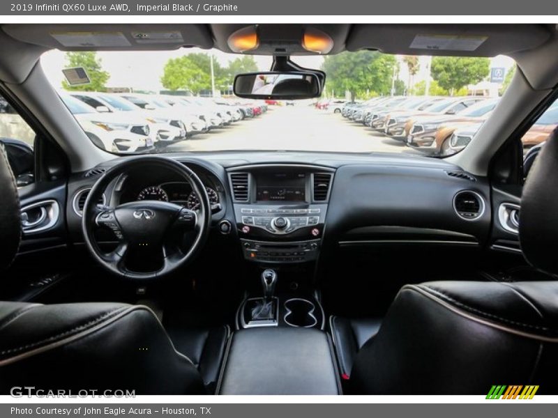  2019 QX60 Luxe AWD Graphite Interior
