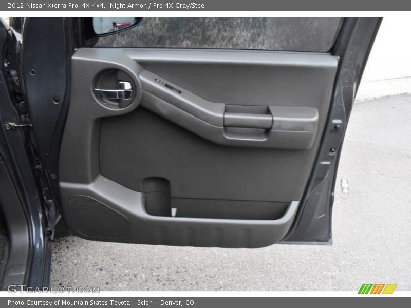 Night Armor / Pro 4X Gray/Steel 2012 Nissan Xterra Pro-4X 4x4
