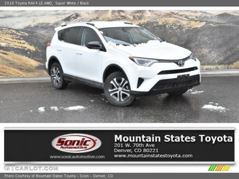 Super White / Black 2016 Toyota RAV4 LE AWD