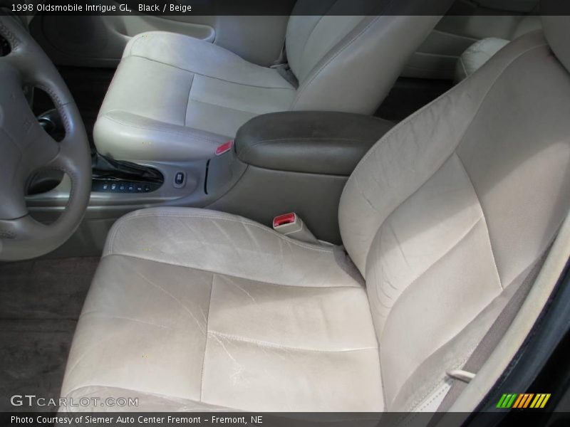 Black / Beige 1998 Oldsmobile Intrigue GL
