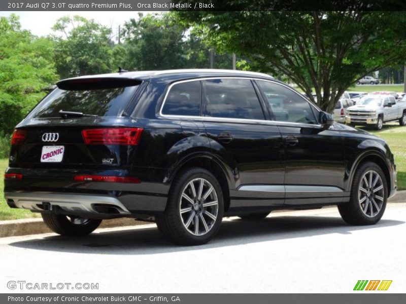 Orca Black Metallic / Black 2017 Audi Q7 3.0T quattro Premium Plus