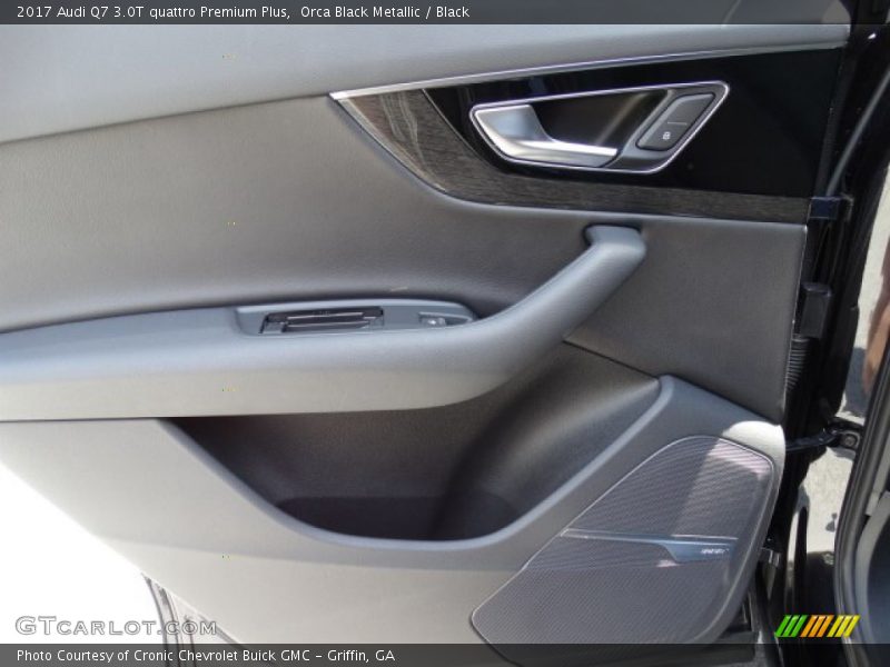 Orca Black Metallic / Black 2017 Audi Q7 3.0T quattro Premium Plus