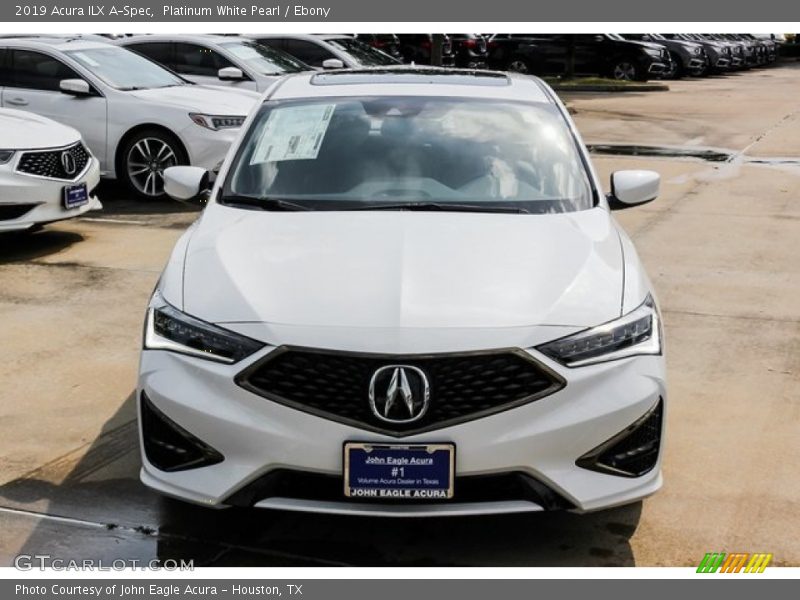 Platinum White Pearl / Ebony 2019 Acura ILX A-Spec