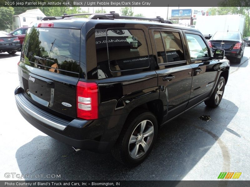 Black / Light Pebble Beige/Dark Slate Gray 2016 Jeep Patriot High Altitude 4x4
