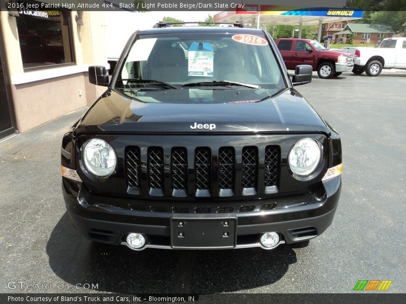 Black / Light Pebble Beige/Dark Slate Gray 2016 Jeep Patriot High Altitude 4x4