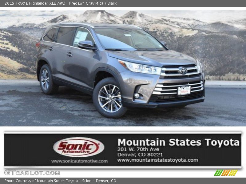 Predawn Gray Mica / Black 2019 Toyota Highlander XLE AWD