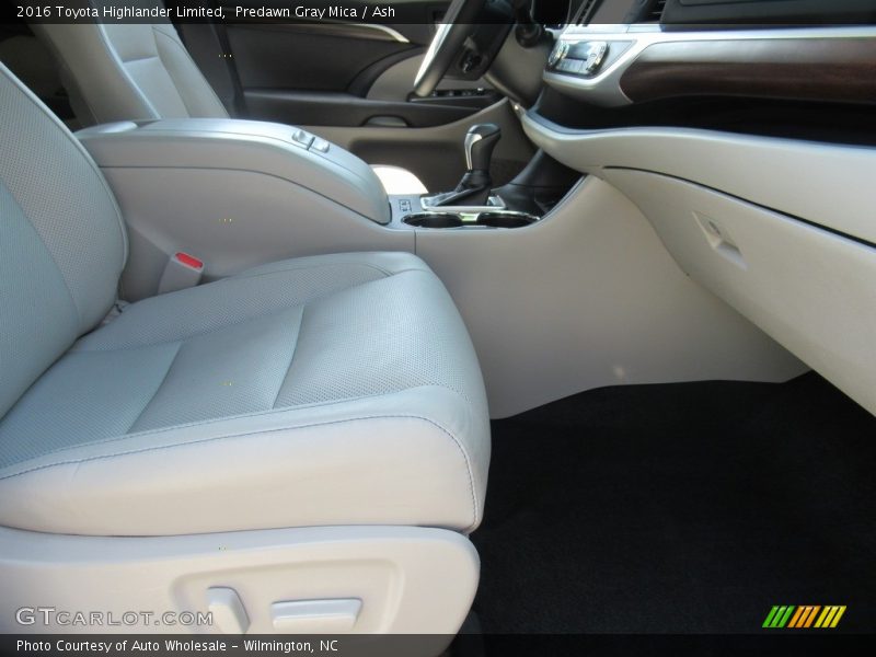 Predawn Gray Mica / Ash 2016 Toyota Highlander Limited