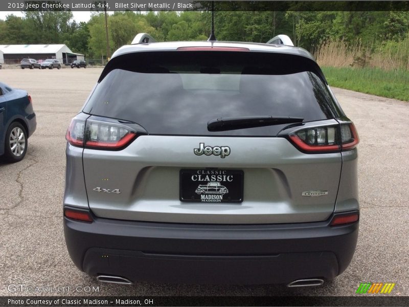 Billet Silver Metallic / Black 2019 Jeep Cherokee Latitude 4x4
