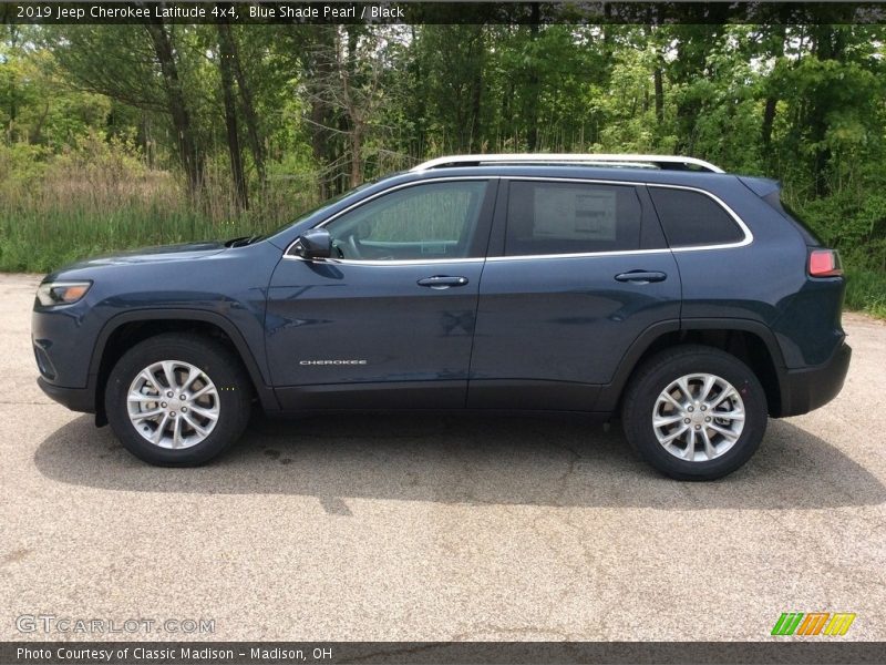 Blue Shade Pearl / Black 2019 Jeep Cherokee Latitude 4x4