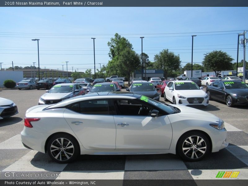 Pearl White / Charcoal 2018 Nissan Maxima Platinum
