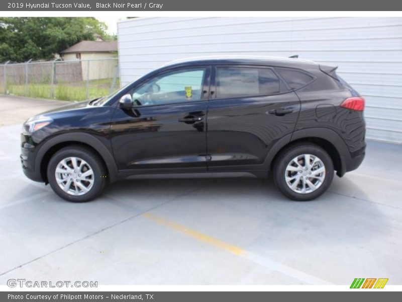 Black Noir Pearl / Gray 2019 Hyundai Tucson Value