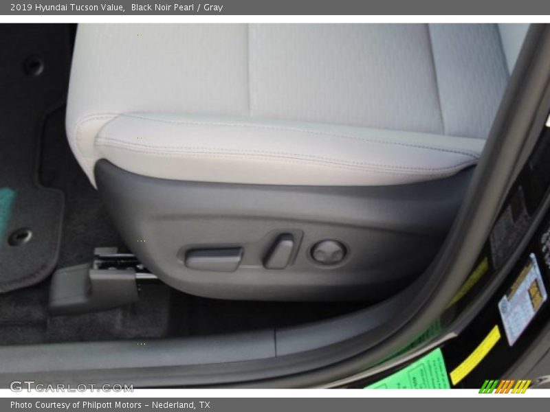 Black Noir Pearl / Gray 2019 Hyundai Tucson Value
