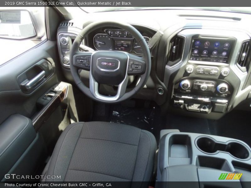 Quicksilver Metallic / Jet Black 2019 GMC Sierra 1500 SLE Crew Cab