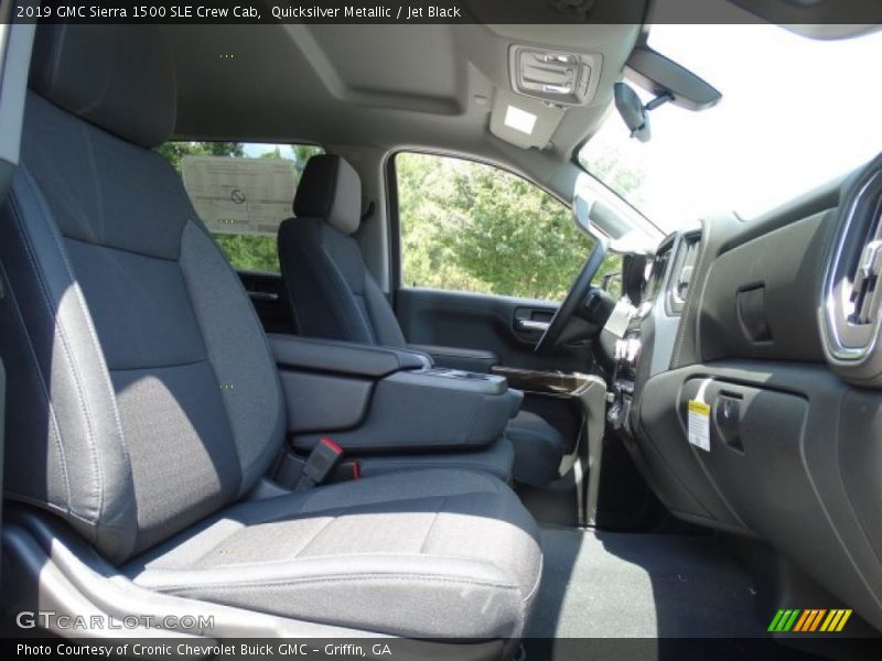 Quicksilver Metallic / Jet Black 2019 GMC Sierra 1500 SLE Crew Cab