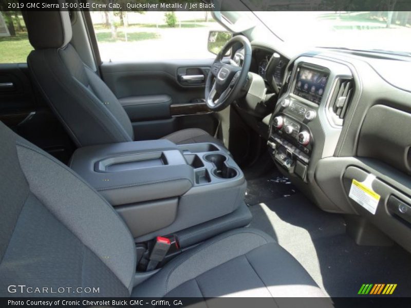 Quicksilver Metallic / Jet Black 2019 GMC Sierra 1500 SLE Crew Cab