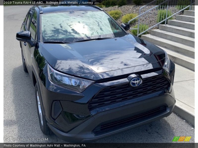 Midnight Black Metallic / Nutmeg 2019 Toyota RAV4 LE AWD