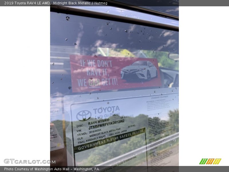 Midnight Black Metallic / Nutmeg 2019 Toyota RAV4 LE AWD