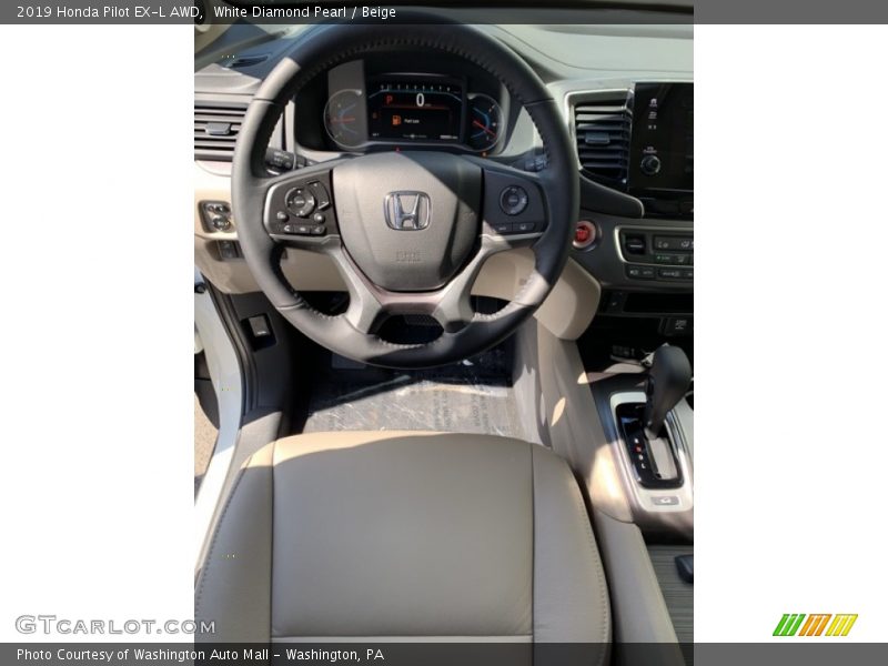 White Diamond Pearl / Beige 2019 Honda Pilot EX-L AWD