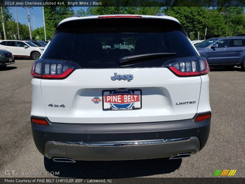 Bright White / Black 2019 Jeep Cherokee Limited 4x4